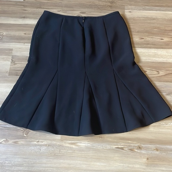Talbots Fit and Flare Skirt Size 12 Black Office Career Business Lined Back zip - Picture 8 of 11